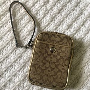 COACH Signature Logo Monogram Phone Camera Case