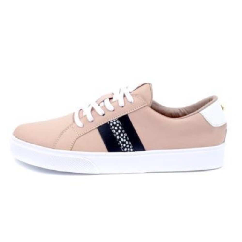 Kaanas Pink Sneakers with White Strips