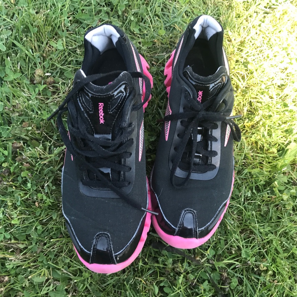 Women's size 8 Reeboks
