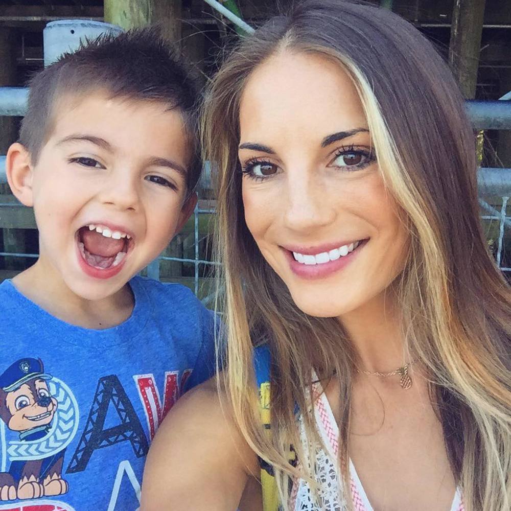 Meet your Posher, Corrie