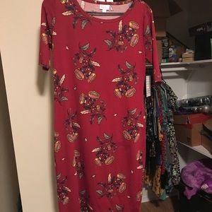 Julia size M