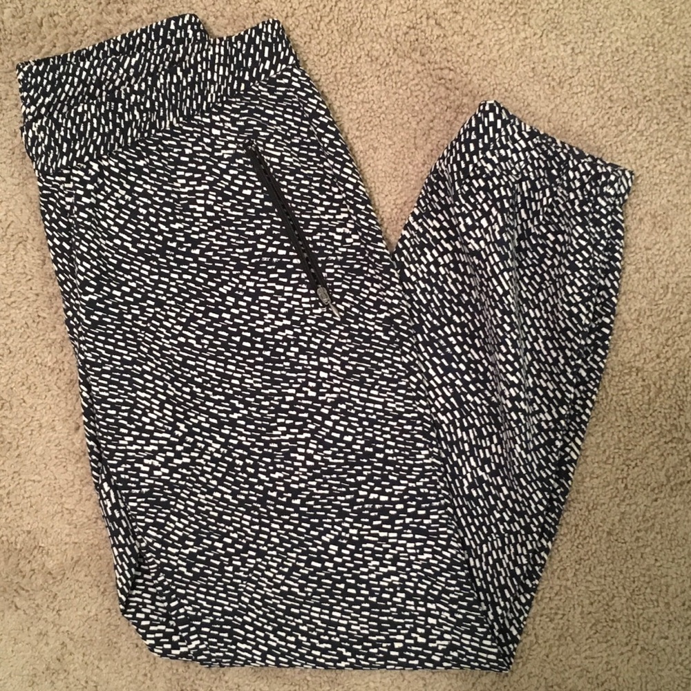 New York and Company Pants
