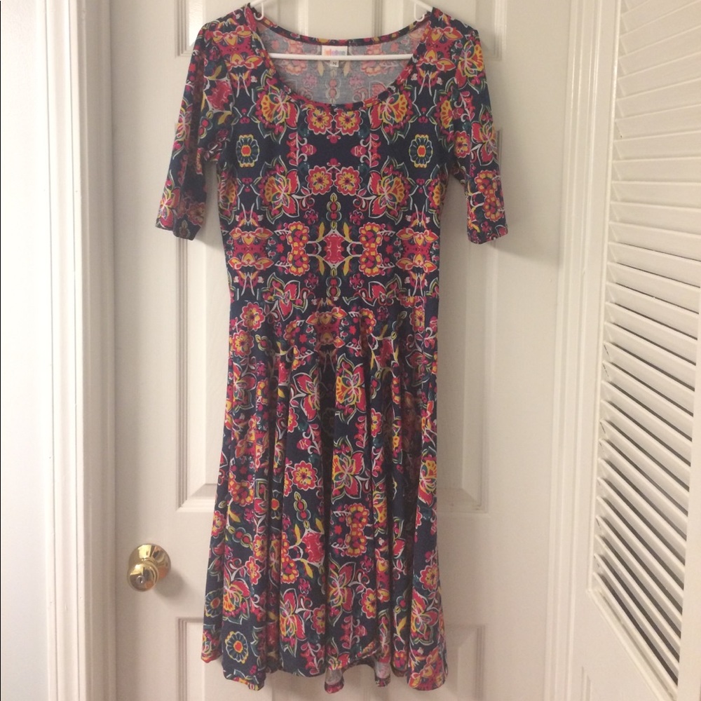 LuLaRoe Nicole Floral boho Dress Medium