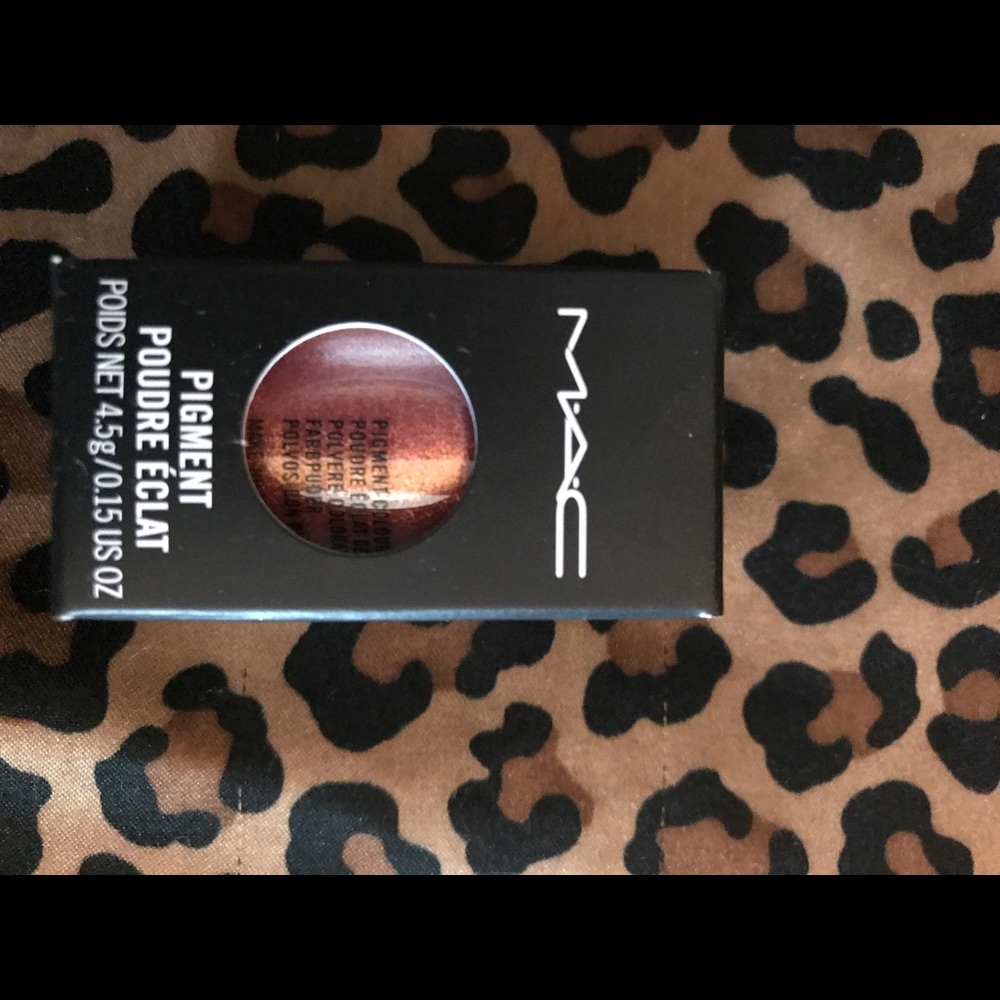 MAC PIGMENT