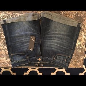 DL1961 Webster short new with tags