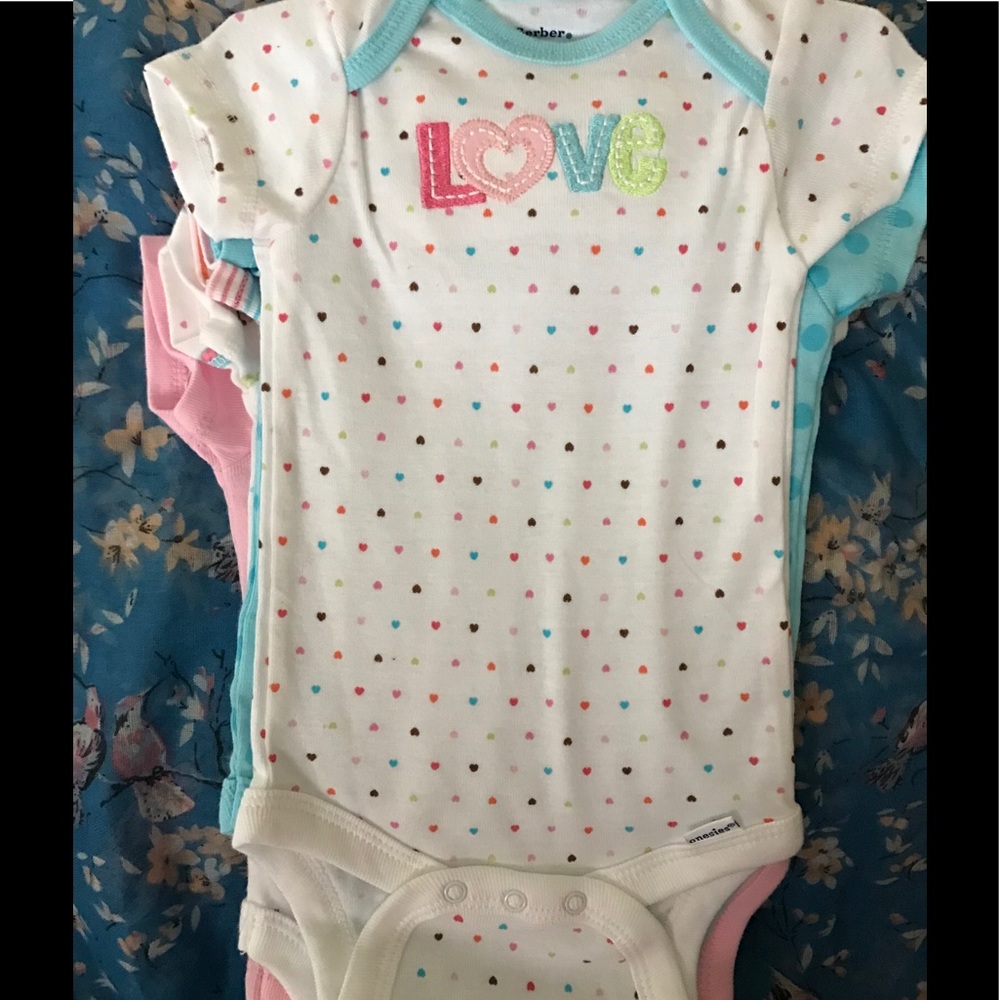 Cute pack of onesies