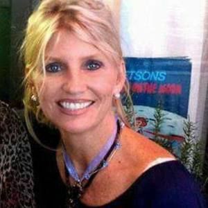 Meet your Posher, Kelli