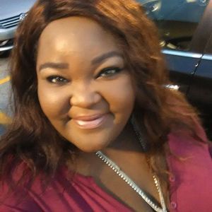 Meet your Posher, Latrice