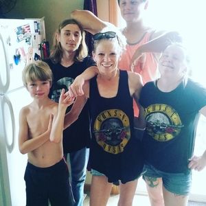 Meet your Posher, Amber