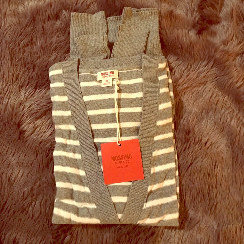Mossimo white & gray striped cardigan!