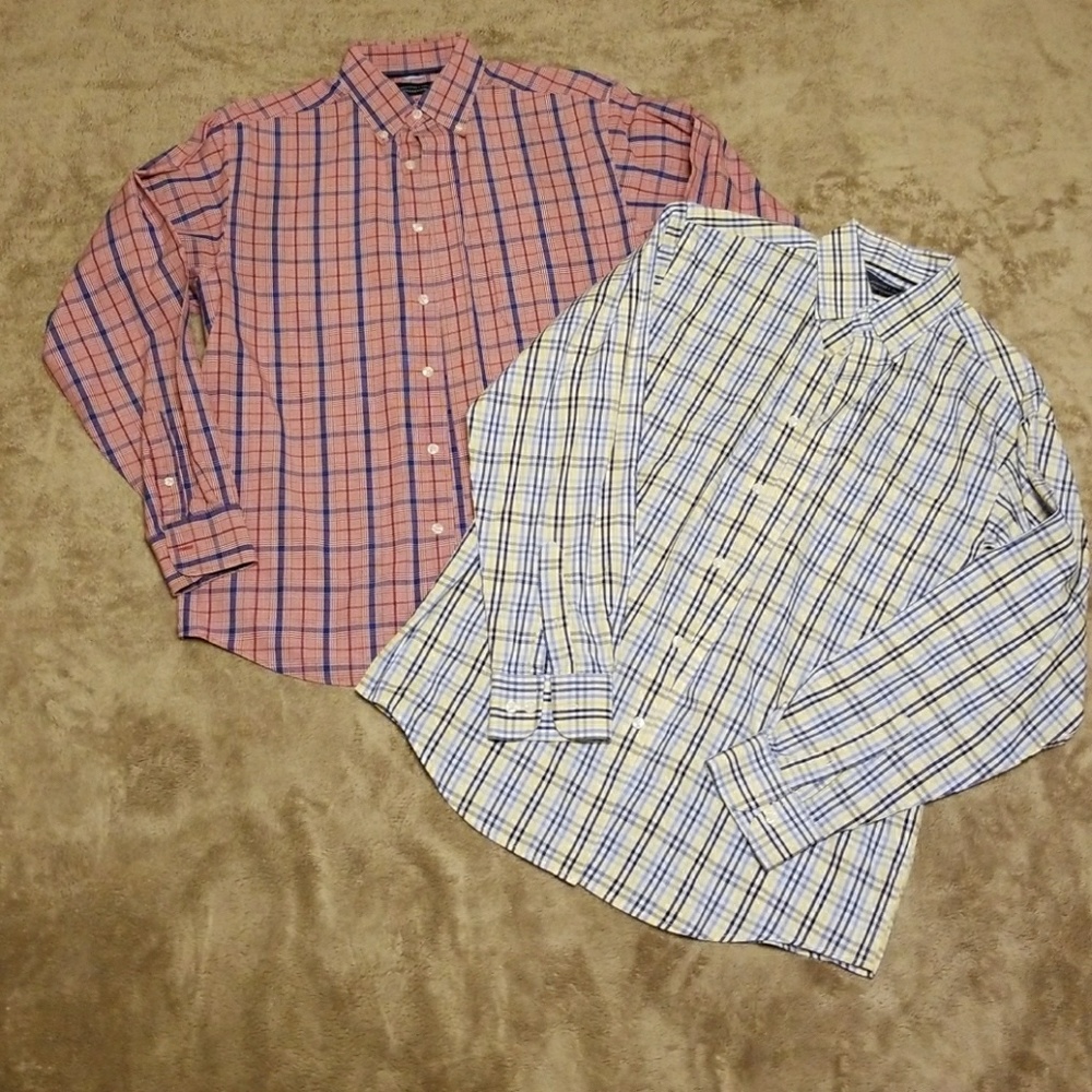 2 Roundtree & Yorke Trademark Shirts
