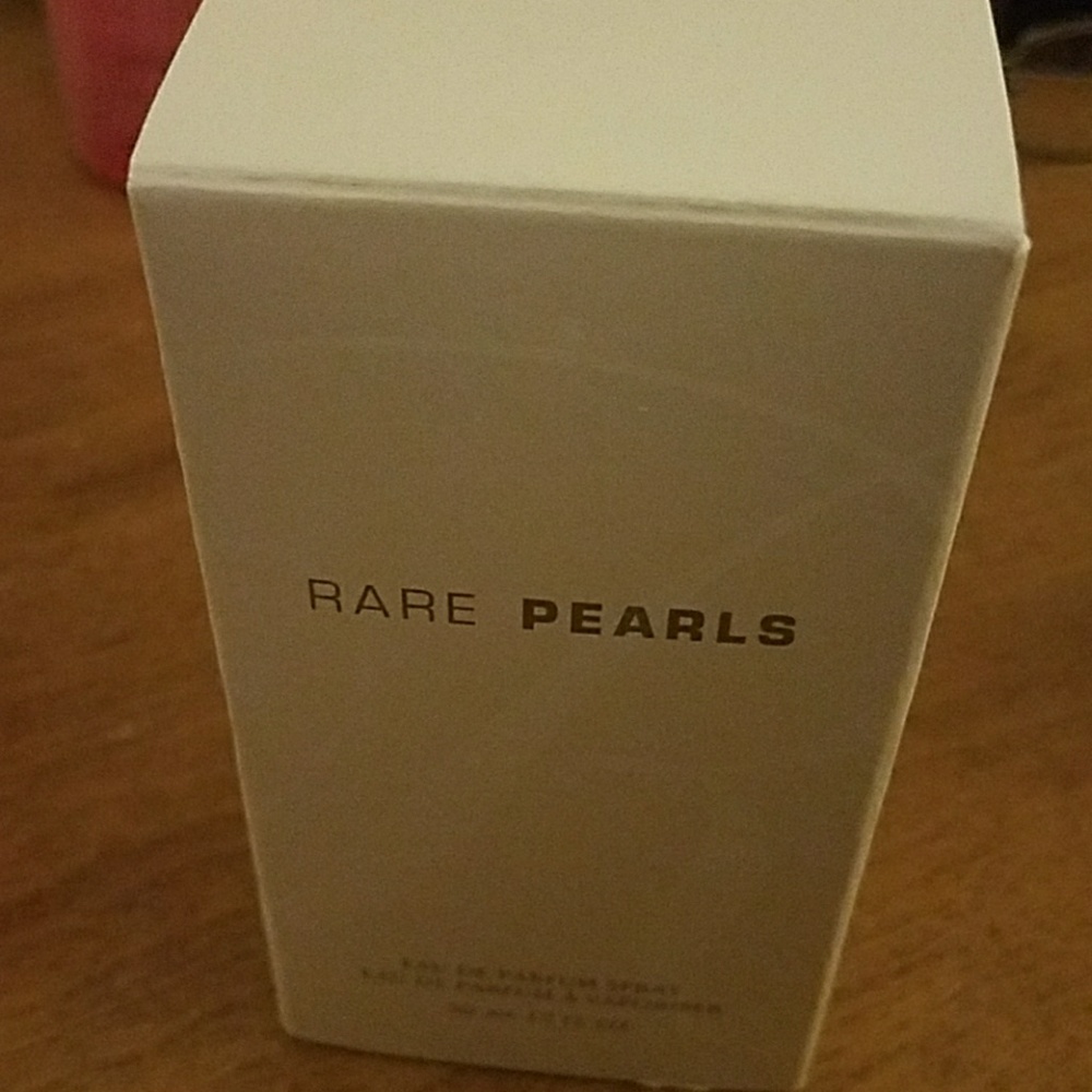 Avon rare pearls eau de parfum spray 1.7oz