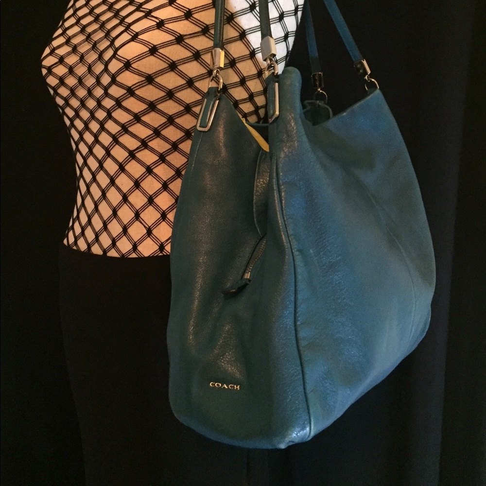 Teal Coach Phoebe