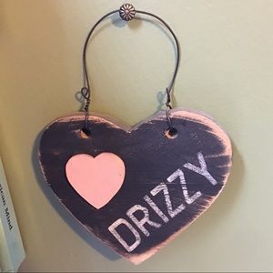 Brandy Melville Drake Sign