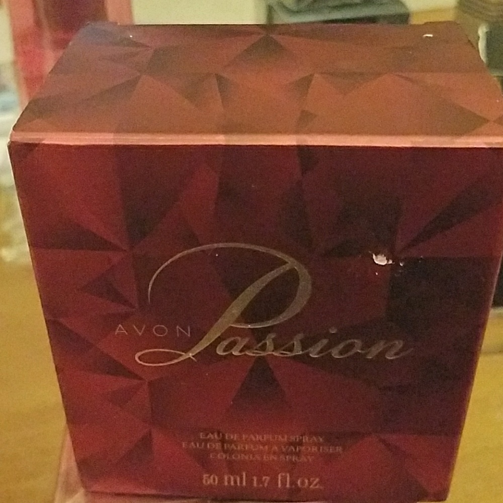 Avon passion eau de parfum spray 1.7oz