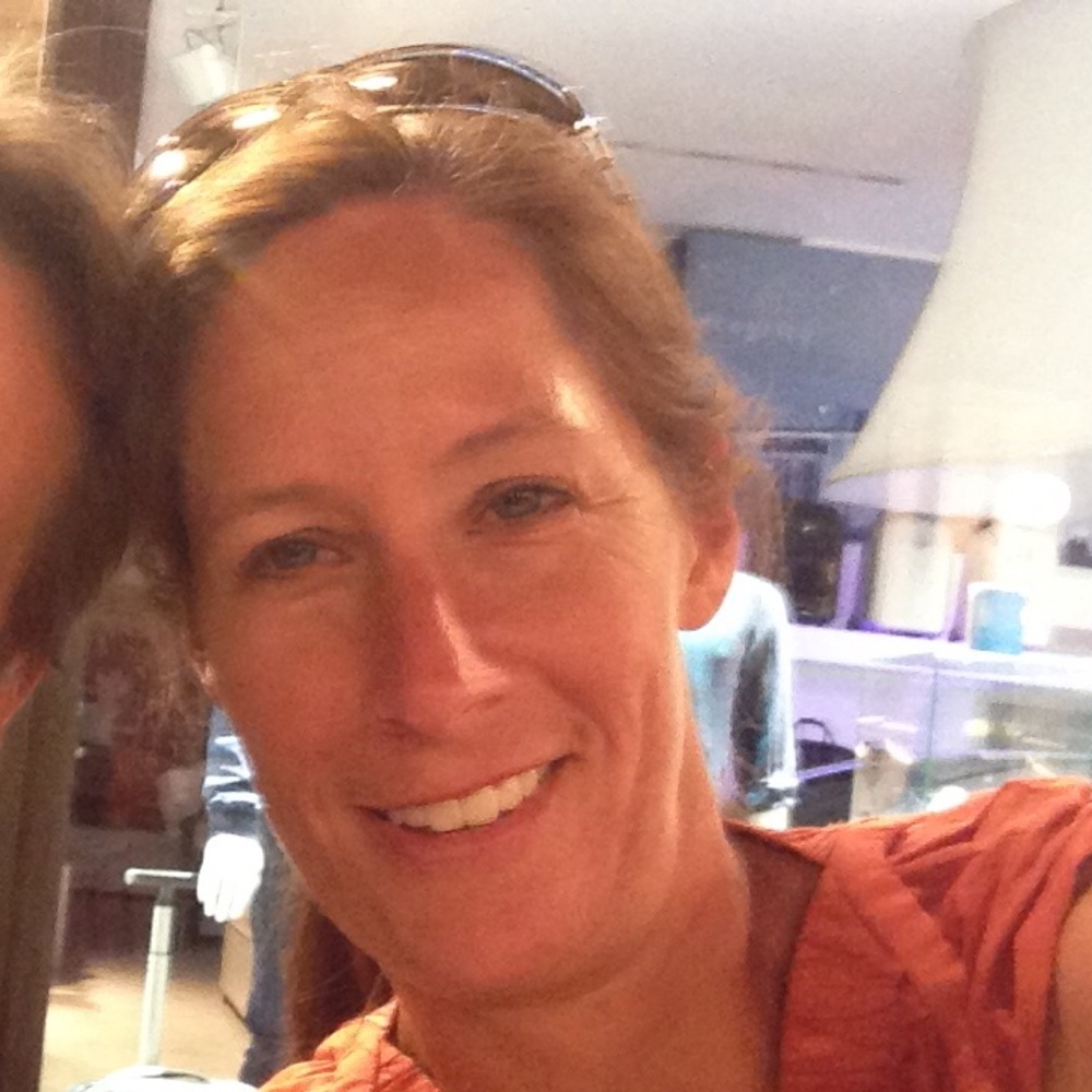 Meet your Posher, Angie