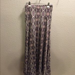 LuLaRoe Maxi skirt - XS