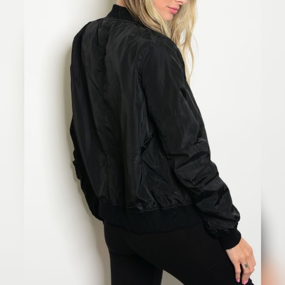 ❗️LAST ONE❗️🆑Black Bomber Jacket - Picture 2 of 2