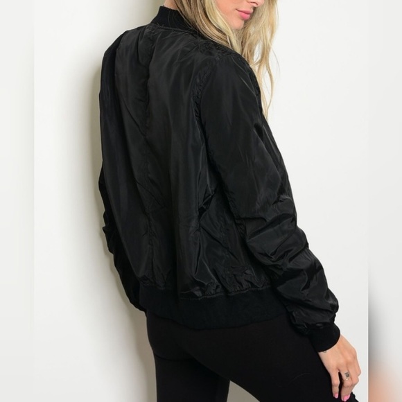 ❗️LAST ONE❗️🆑Black Bomber Jacket - Picture 2 of 2