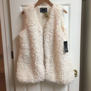 Faux fur vest