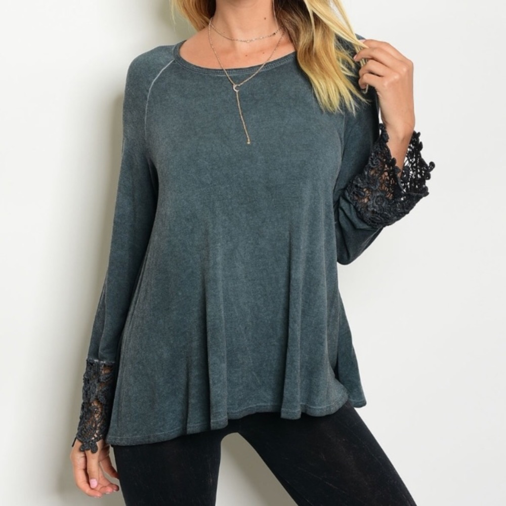 🆑Crochet Sleeve Mineral Wash Top