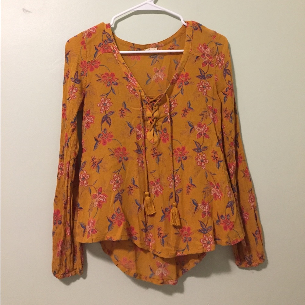 Hollister Blouse