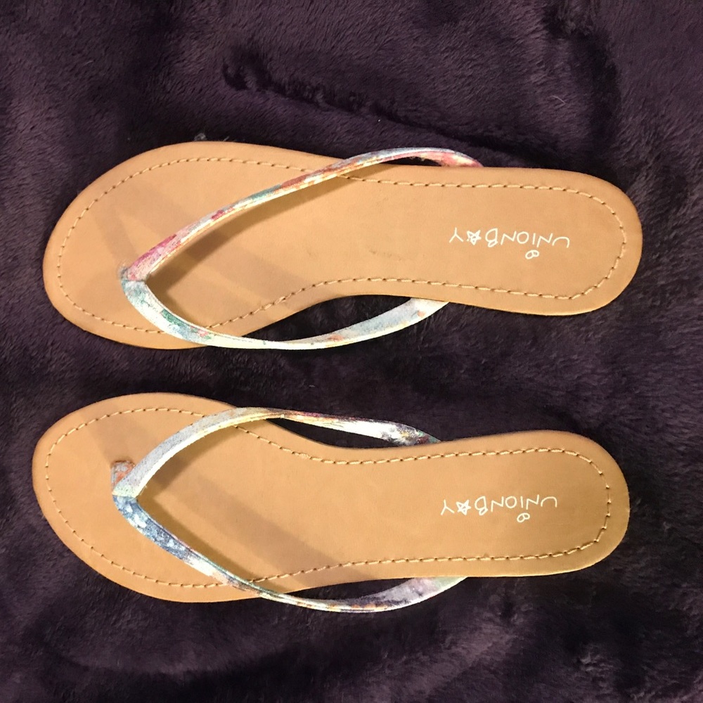 Union Bay Sandals