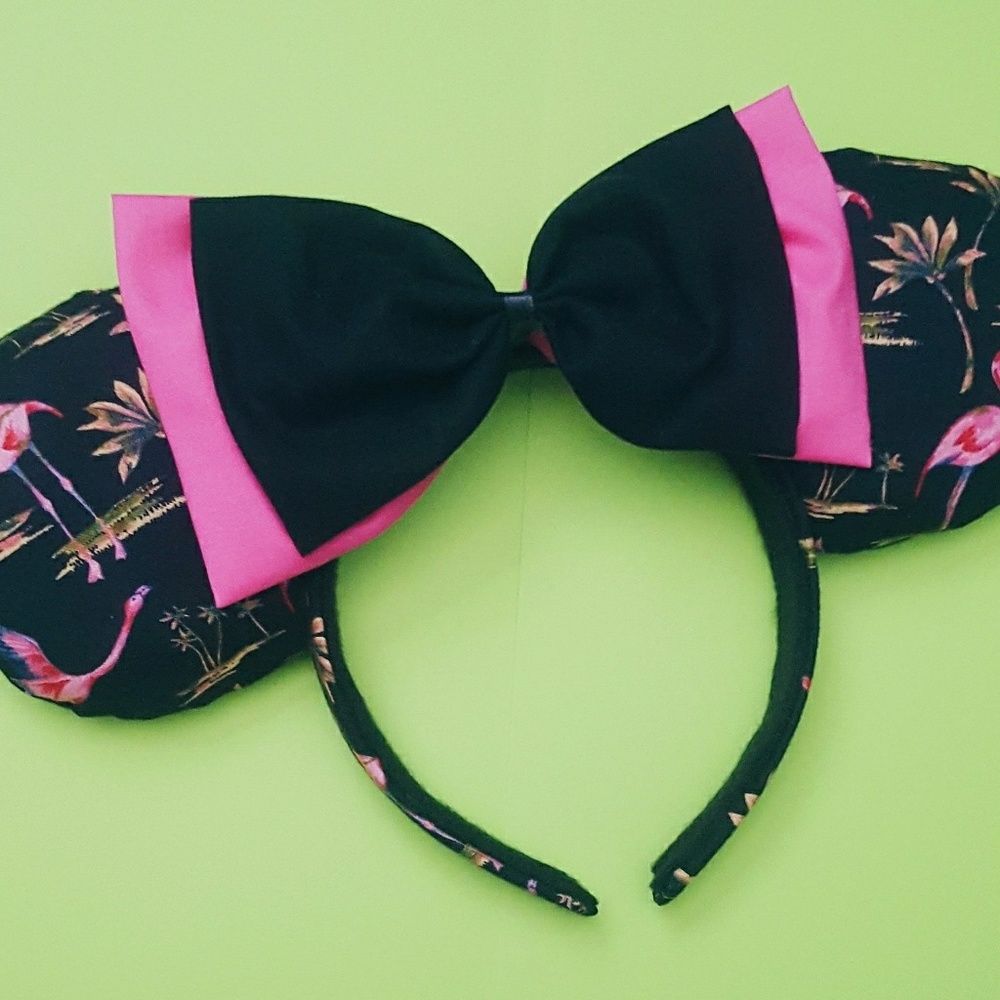 Flamingo retro pinup disney minnie mickey ears