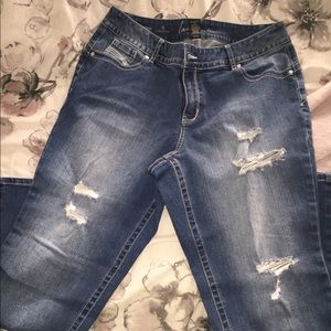 Distressed Skinny Jeans