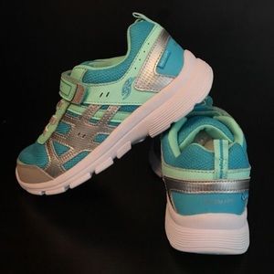 Stride Rite Girls Shoes