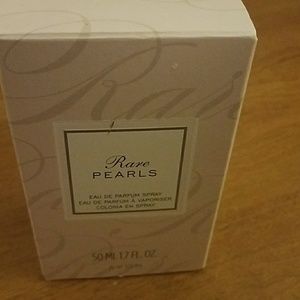 Avon rare pearls eau de parfum spray 1.7oz