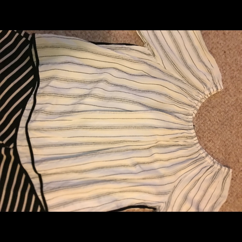 The Loft cute Peasant Top