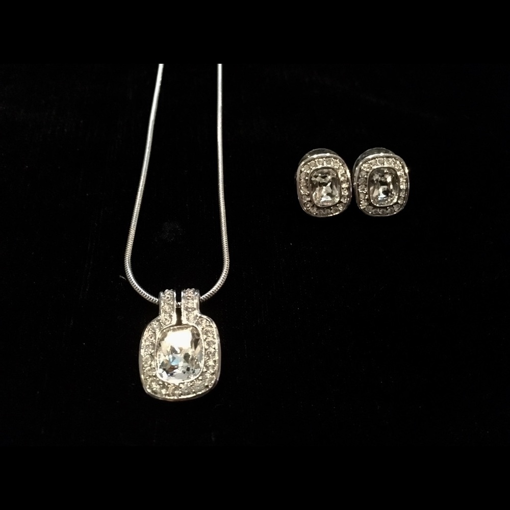 Silver tone diamond synthetic necklace & earrings