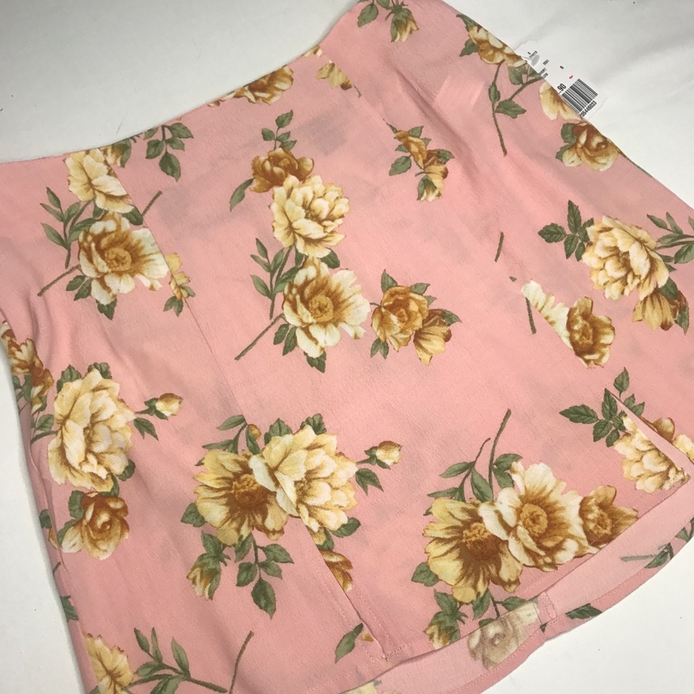 Forever 21 floral Mini Skirt
