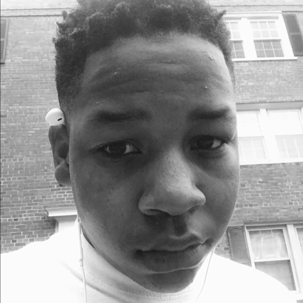 Meet your Posher, Zymir