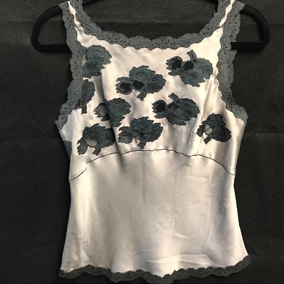 Laundry By Shelli Segal Tops - 🔻✂️ stretch silk and lace top