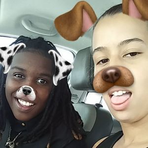 Meet your Posher, Cassandra