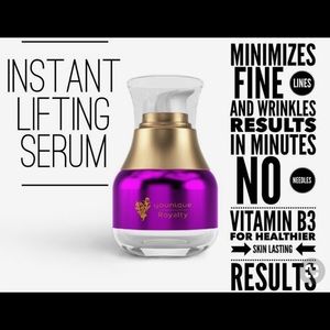 Amazing Younique Lift Serum New In Sealed Box