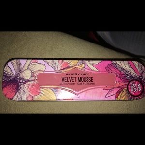 Hard candy velvet mousse matte lip color