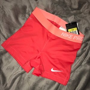 NWT Nike compression shorts