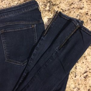Old Navy Skinny Rockstar Jeans w/ Zipper Ankle 18