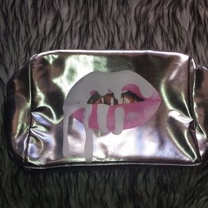 Kylie Cosmetic Holiday Edition 2016 bag