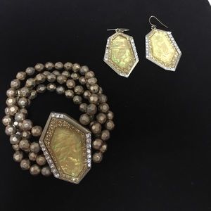 Bracelet earring set