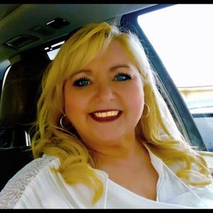 Meet your Posher, Kristine