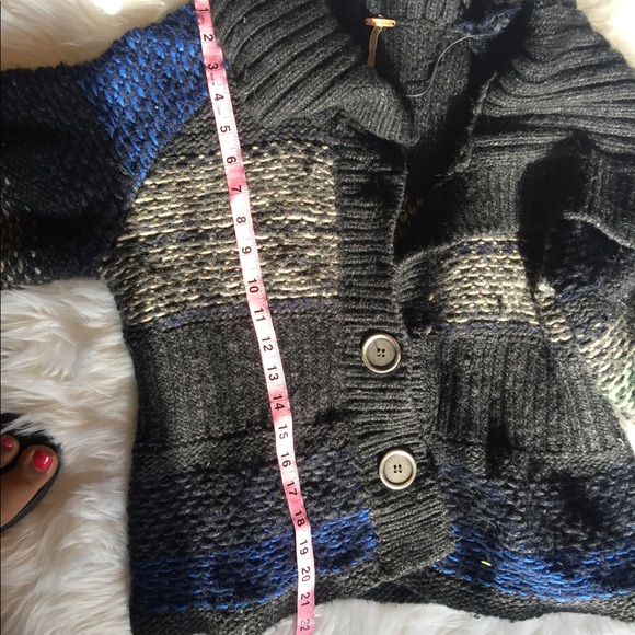 Free people knit button sweater size large - Picture 7 of 8