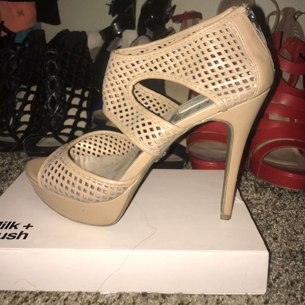 Tan beige fashion high heels