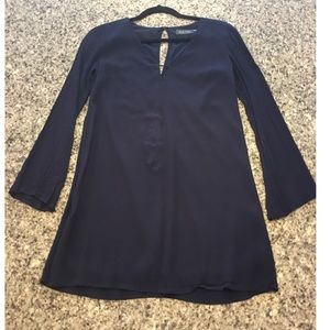 ASTR long sleeve dress with keyhole details