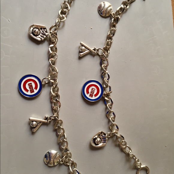 Handcrafted Chicago Cubs Charm Bracelet - Picture 5 of 5