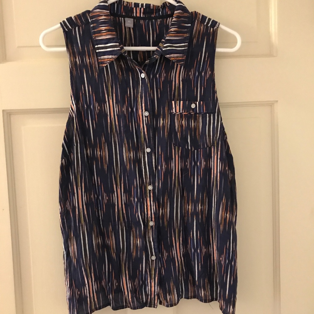 Women's sleeveless blouse