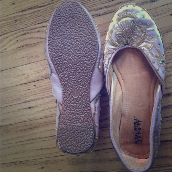 Hand sawn ballerina - Picture 2 of 2